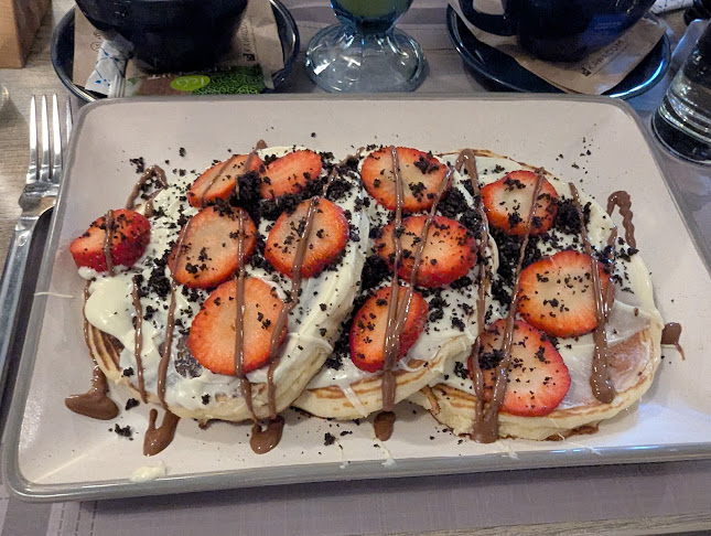 Opinii despre Καφέ-μπαρ "Δίπορτο" în Δικαστικά - Γαστρονομία και φιλοξενία