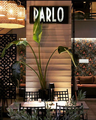 Αδριανείου 25Α, Αθήνα 115 25