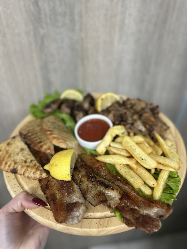 Μουσθένη 640 08