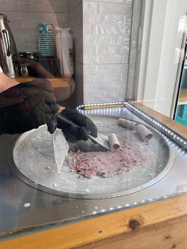 CHOP N ROLL - Γαστρονομία και φιλοξενία