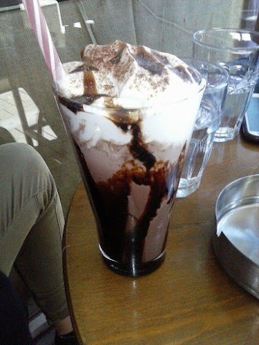 Μουσικό καφενείο - Γαστρονομία και φιλοξενία