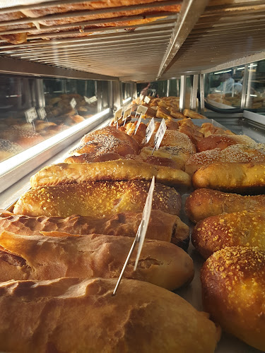 Opinii despre Παλαιός Φούρνος-Ξυλόφουρνος Παλαιών în Βόλος - Γαστρονομία και φιλοξενία