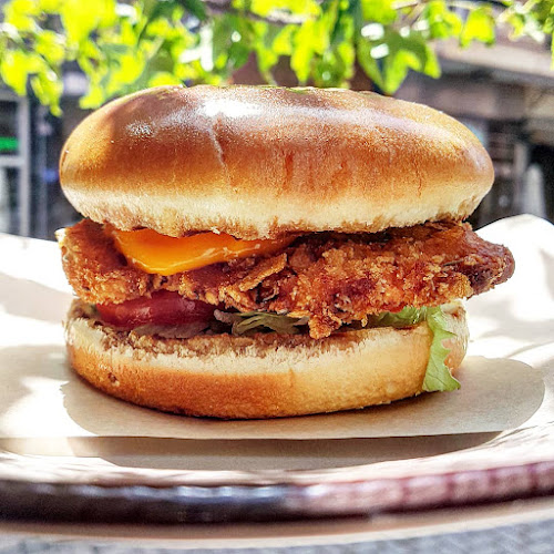 Π. Μελά 72, Φλώρινα 531 00