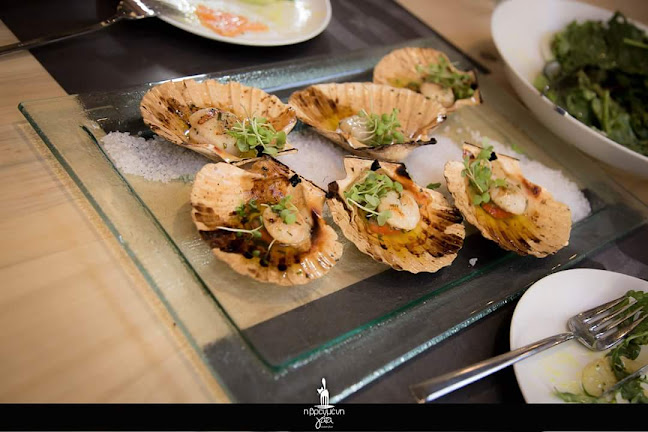 Βρεγμένη Γάτα