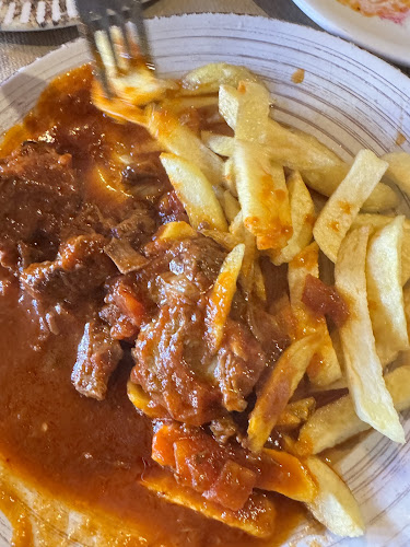 Opinii despre Οινομαγειρείον «το σπιτικό» în Καλάβρυτα - Γαστρονομία και φιλοξενία