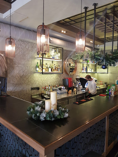 Cafe-Bar "Status" - Άρνισσα