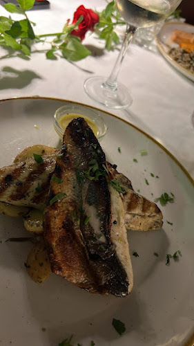 Υδρία - Γαστρονομία και φιλοξενία