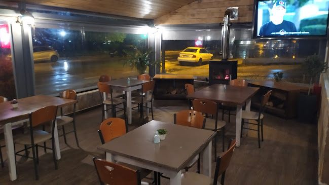 Καφέ - Μεζεδοπωλείο "Φουλ του Μεζέ..." - Γαστρονομία και φιλοξενία