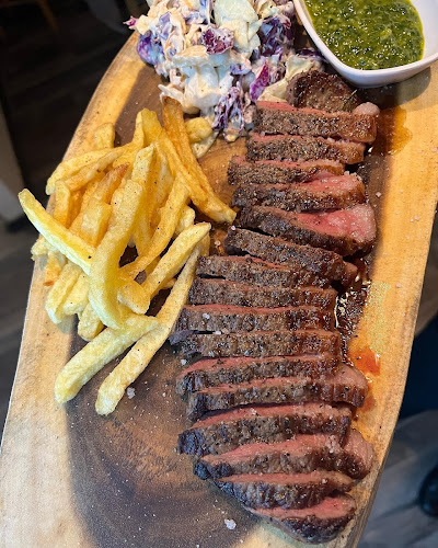 Drunk dog - Γαστρονομία και φιλοξενία