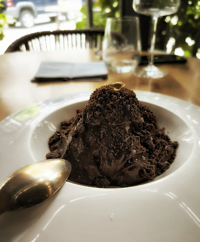 Comentarii opinii despre Βρεγμένη Γάτα