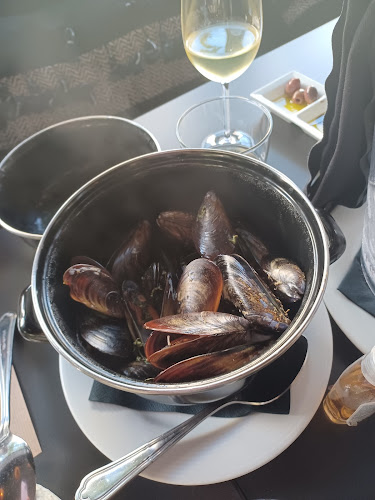 ΙΩΛΚΟΣ - Γεύσεις Θάλασσας - Γαστρονομία και φιλοξενία