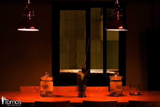 Comentarii opinii despre Tomo's Open Kitchen Bar
