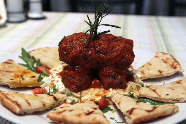 Opinii despre ΝΟΣΤΟΣ Ταβερνείο Μεζεδοπωλείο în Θεσσαλονίκη - Γαστρονομία και φιλοξενία