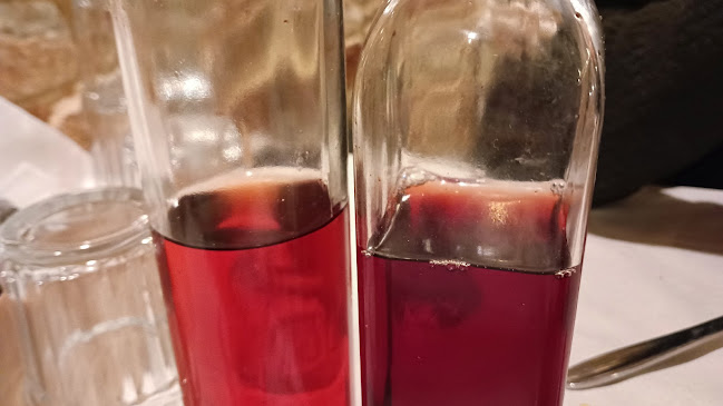 Comentarii opinii despre Ταβέρνα "Οινοφροντιστήριον ΕΞΑΡΧΟΣ ΤΣΑΡΔΑΚΑΣ" Ελληνική κουζίνα, Ψητά στη σούβλα.