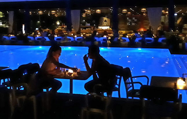 Ακτή Θεμιστοκλέους 25, Πειραιάς 185 37