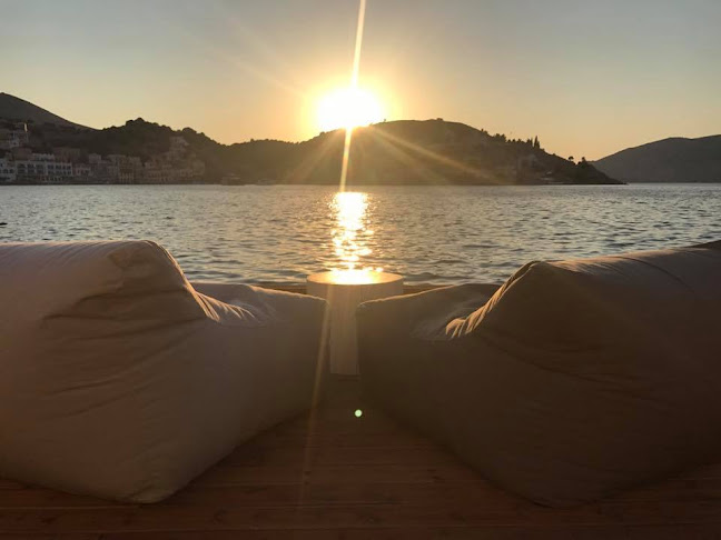 Opinii despre PETALO Symi Food Bar în Σύμη - Γαστρονομία και φιλοξενία