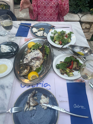 Ostria - Γαστρονομία και φιλοξενία