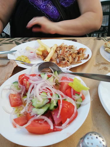 Opinii despre San Vro "Ο Χρήστος" în Βόλβη - Γαστρονομία και φιλοξενία