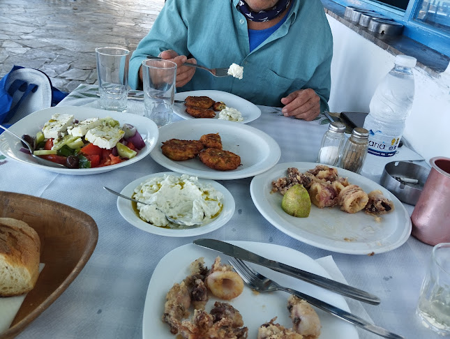 Opinii despre Fotinis Restaurant and Pansion în Τροιζήνα - Γαστρονομία και φιλοξενία