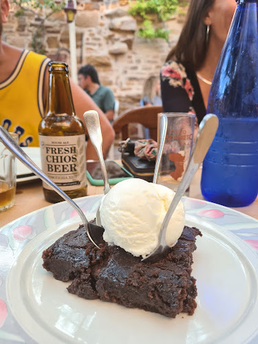 Opinii despre Roussiko în Χίος - Γαστρονομία και φιλοξενία