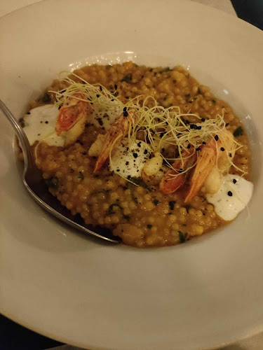 Τζουτζούκα - Γαστρονομία και φιλοξενία