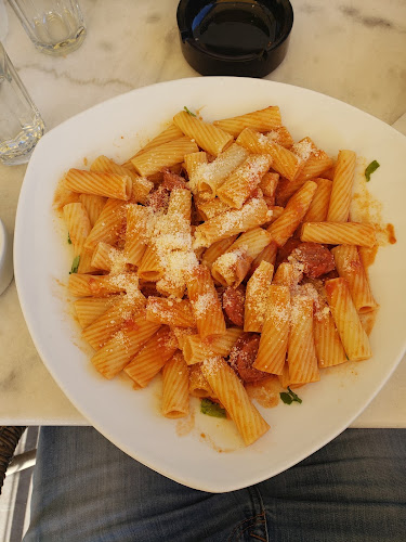 Νύμφες - Γαστρονομία και φιλοξενία