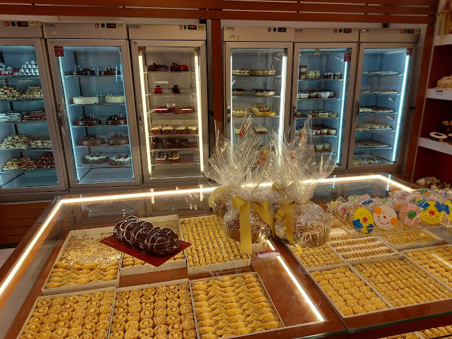 Ζαχαροπλαστεία Κωνσταντινίδης - Αθήνα