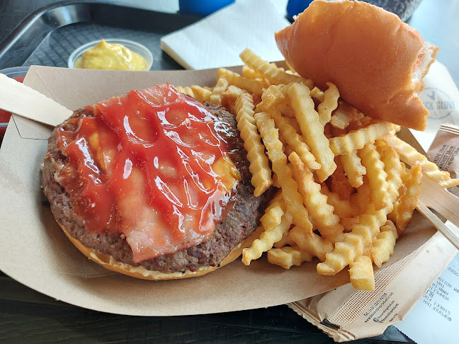 Αμφείας 32, Καλαμάτα 241 00