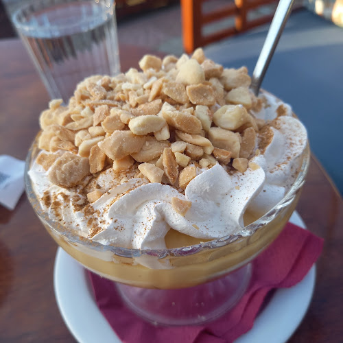 Opinii despre Cafe Mon Ami în Κόρινθος - Γαστρονομία και φιλοξενία