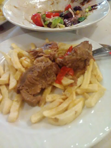 Σταυραετός Εστιατόριο & Ξενοδοχείο - Συρράκο