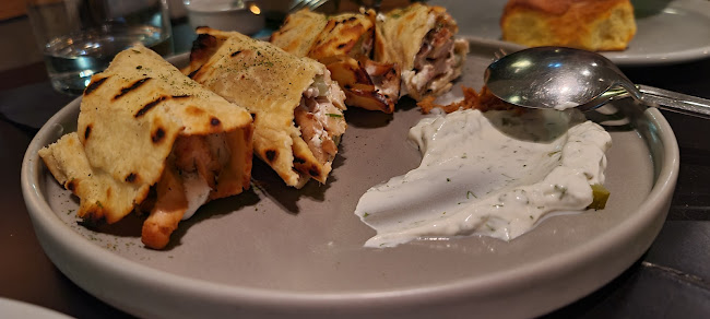 Opinii despre Tomo's Open Kitchen Bar în Πάτρα - Γαστρονομία και φιλοξενία