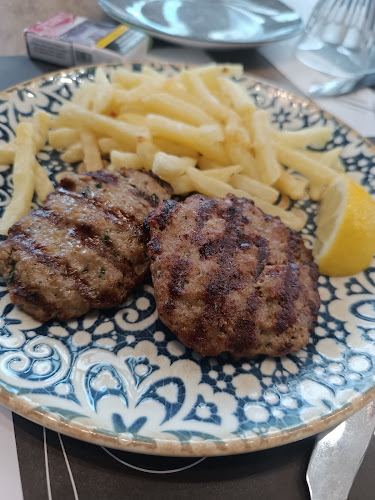 Μεζεδοπωλείο Σχολαρχείο - Χαλκίδα