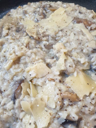 Comentarii opinii despre Βρεγμένη Γάτα