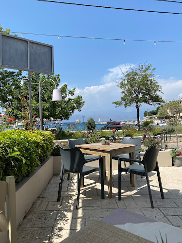 Comentarii opinii despre UNCLE SIMOS