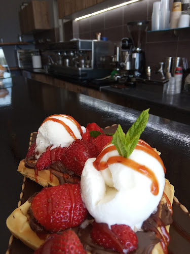 Stand by pizza and coffee - Γαστρονομία και φιλοξενία