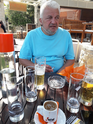 Opinii despre Fortuna all day bar în Άφυτος - Γαστρονομία και φιλοξενία