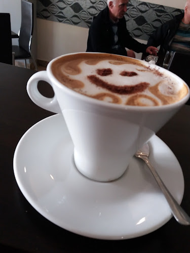 Comentarii opinii despre Oasi Kaffe Bar