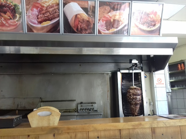 Ψητοπωλείο "Η Πλατεία"