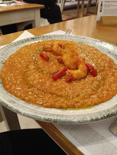 Ψαράδες - Γαστρονομία και φιλοξενία