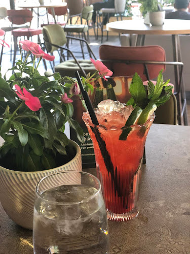 Opinii despre Rose Cafe în Γαλάτσι - Γαστρονομία και φιλοξενία