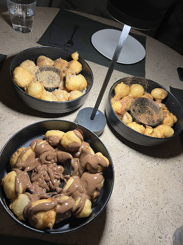 Opinii despre Μesogeios mediterranean & italian cuisine în Καλαμάτα - Γαστρονομία και φιλοξενία