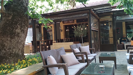 Staθmos Cafe Grill Bar