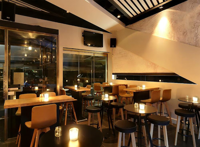 PERSONA GRATA - Κέρκυρα