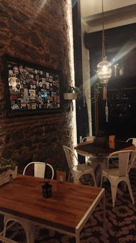 Opinii despre STREET HOUSE în Θεσσαλονίκη - Γαστρονομία και φιλοξενία