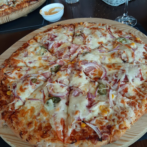 Kalamias Restaurant Cafe - Γαστρονομία και φιλοξενία