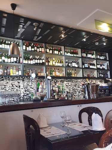 Λιμάνι, Πόρτο Χέλι 213 00