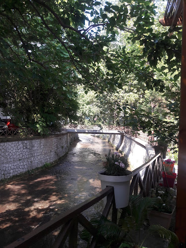 Αυθεντικο, πρατηριο αρτου και γλυκου - Γαστρονομία και φιλοξενία