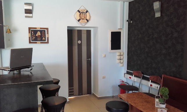 θεα cafe lounge bar - Αρχαία Κόρινθος