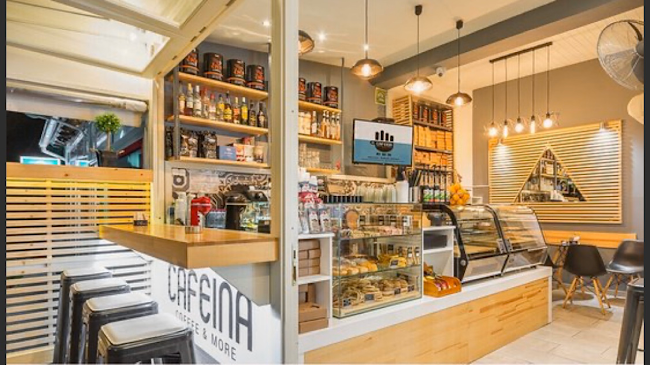 δίπλα Bp, Εθνικής Παλαιοκάστριτσας, Δουκαδες 490 83