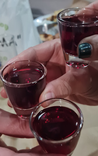 Comentarii opinii despre Όλα Χύμα